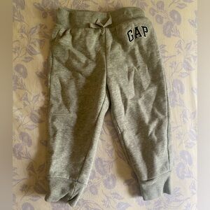 BabyGAP Gray Sweatpants Relaxed Fit Joggers